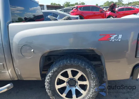 2007 Chevrolet Silverado 1500 Lt2 from USA, damaged, VIN 2GCEK13M571571700